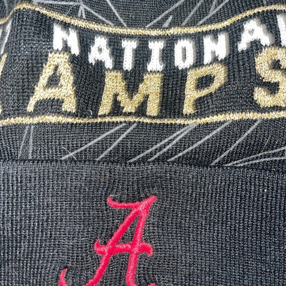 NWT Nike NCAA Alabama Football 2017 National Championship Knit Beanie - Picture 4 of 6